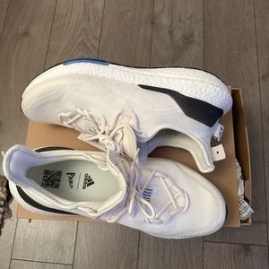 Adidas Ultraboost 21 x Parley 9.5